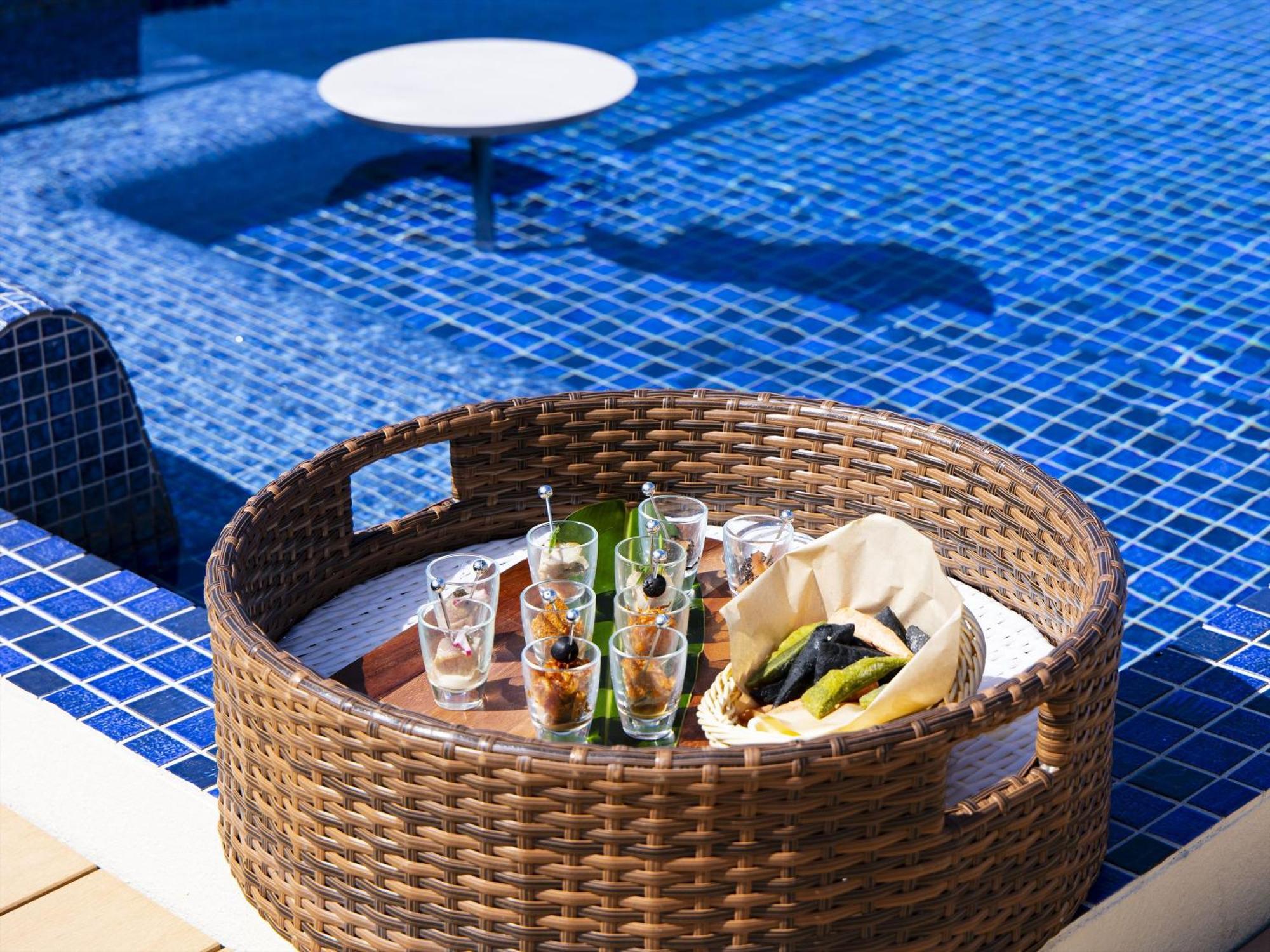 Aquasense Hotel & Resort Onna Zewnętrze zdjęcie